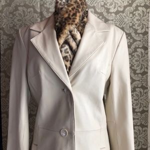 Gorgeous leather coat